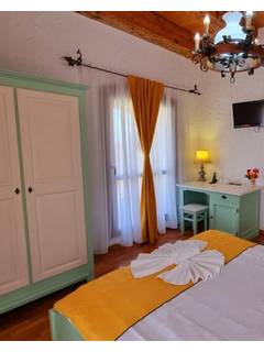 Camera da letto country